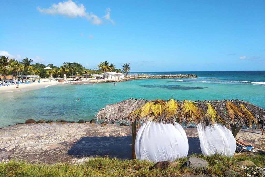 Studio Avec Grande Piscine, Plage Cannelle Caraibes Saint-Francois  Zewnętrze zdjęcie